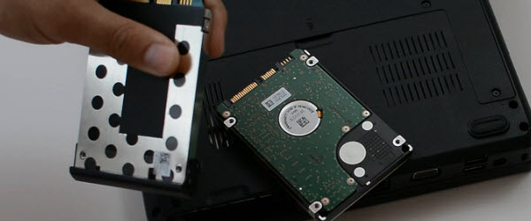 offset property Return Cum se schimba hard disk-ul si unitatea optica la laptop