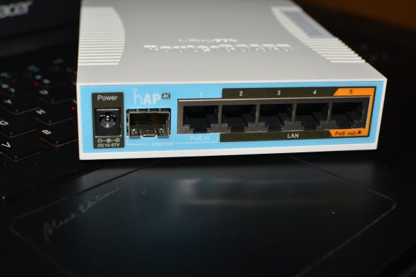 AC PAH felülvizsgálat Mikrotik, router tetejére